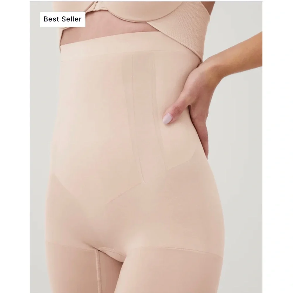 SPANX Sara Blankly OnCore High-Waisted Mid-Thigh Short- Soft Nude M, XL $78‎
